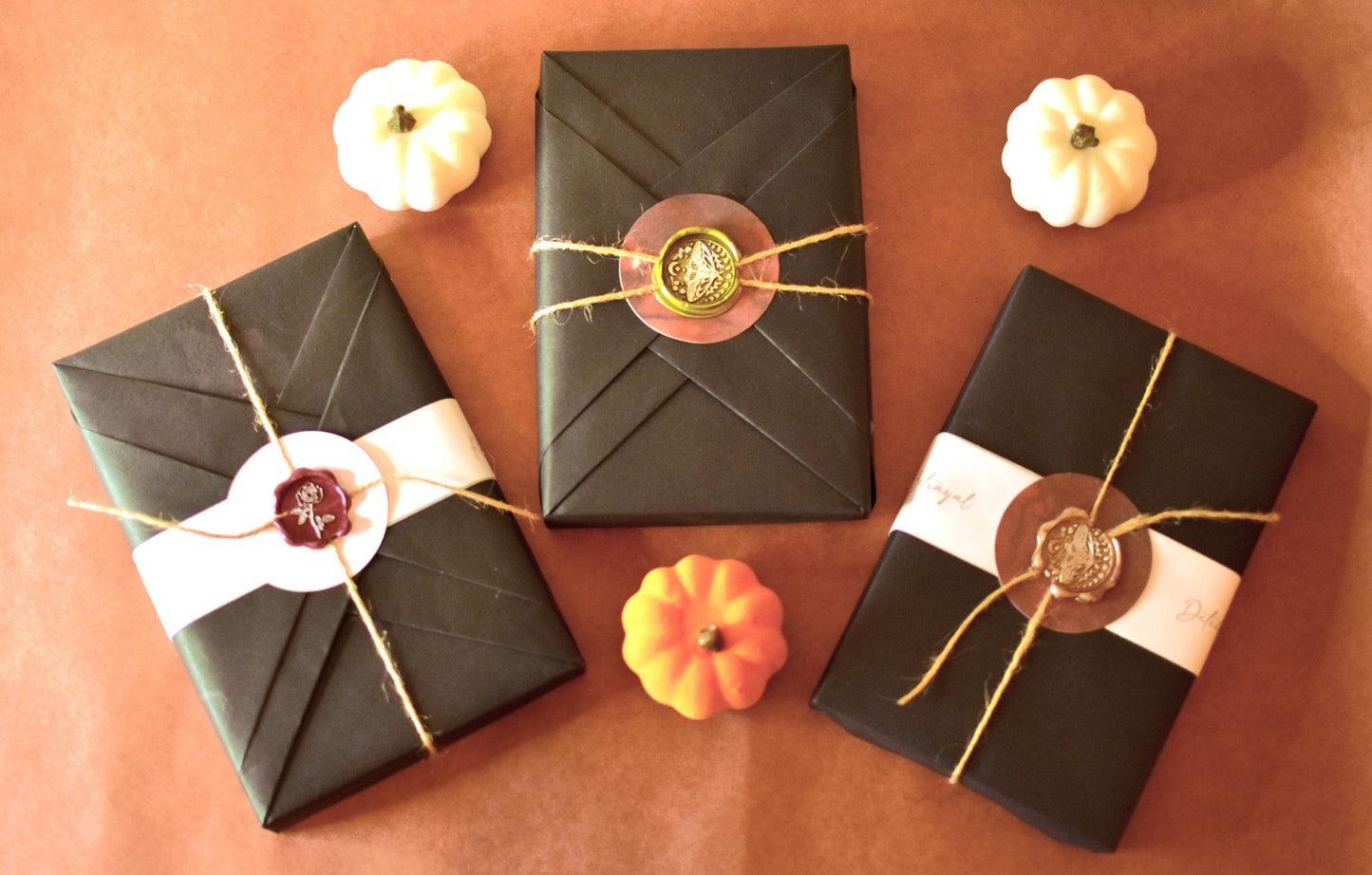 Blind Date with a Book (WHOLESALE)